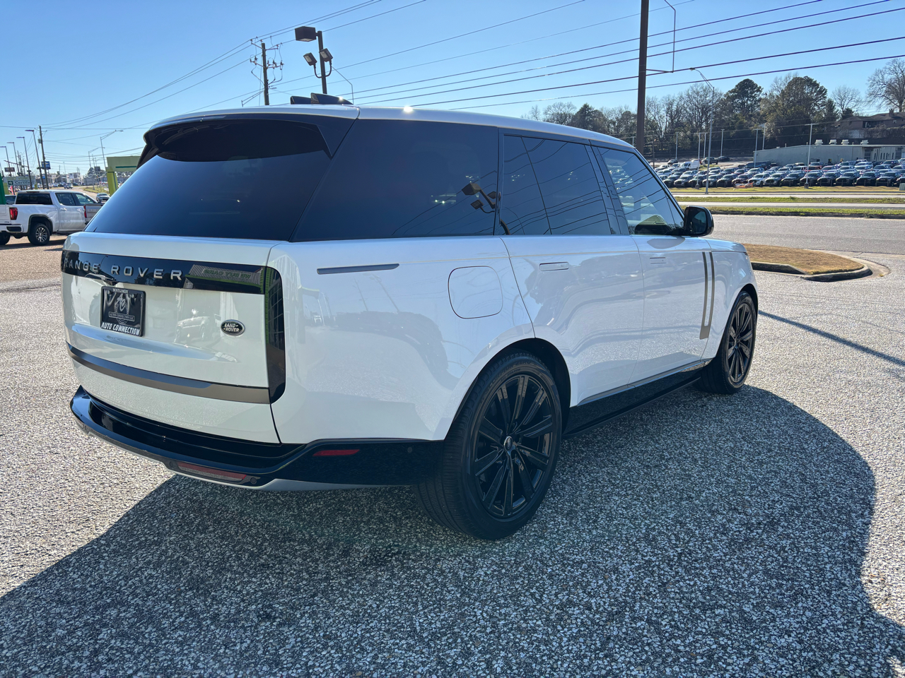 Land Rover Range Rover P400 SE SWB 2023