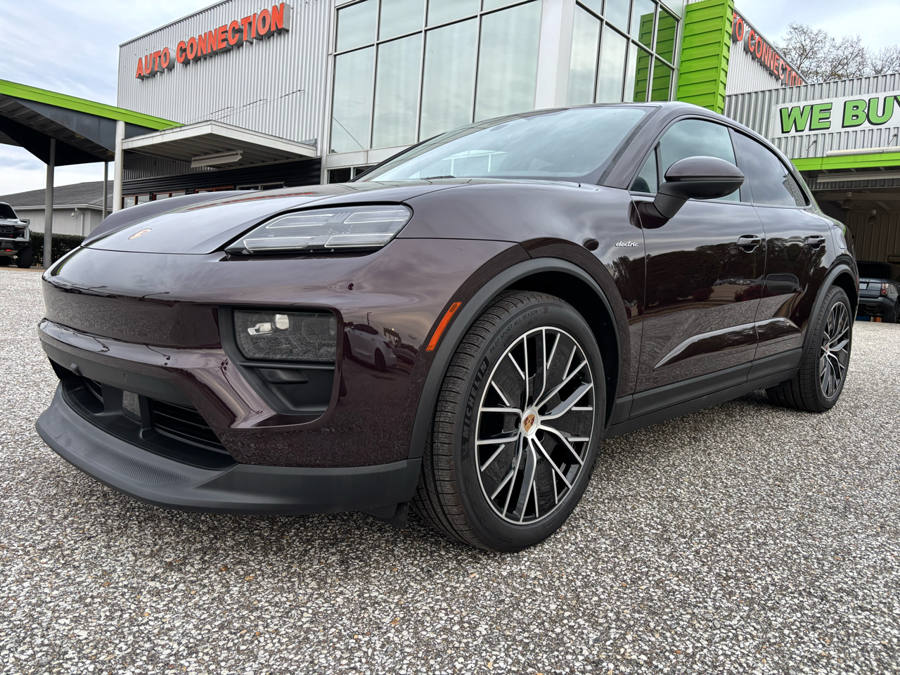 Porsche Macan Electric 4 AWD 2024