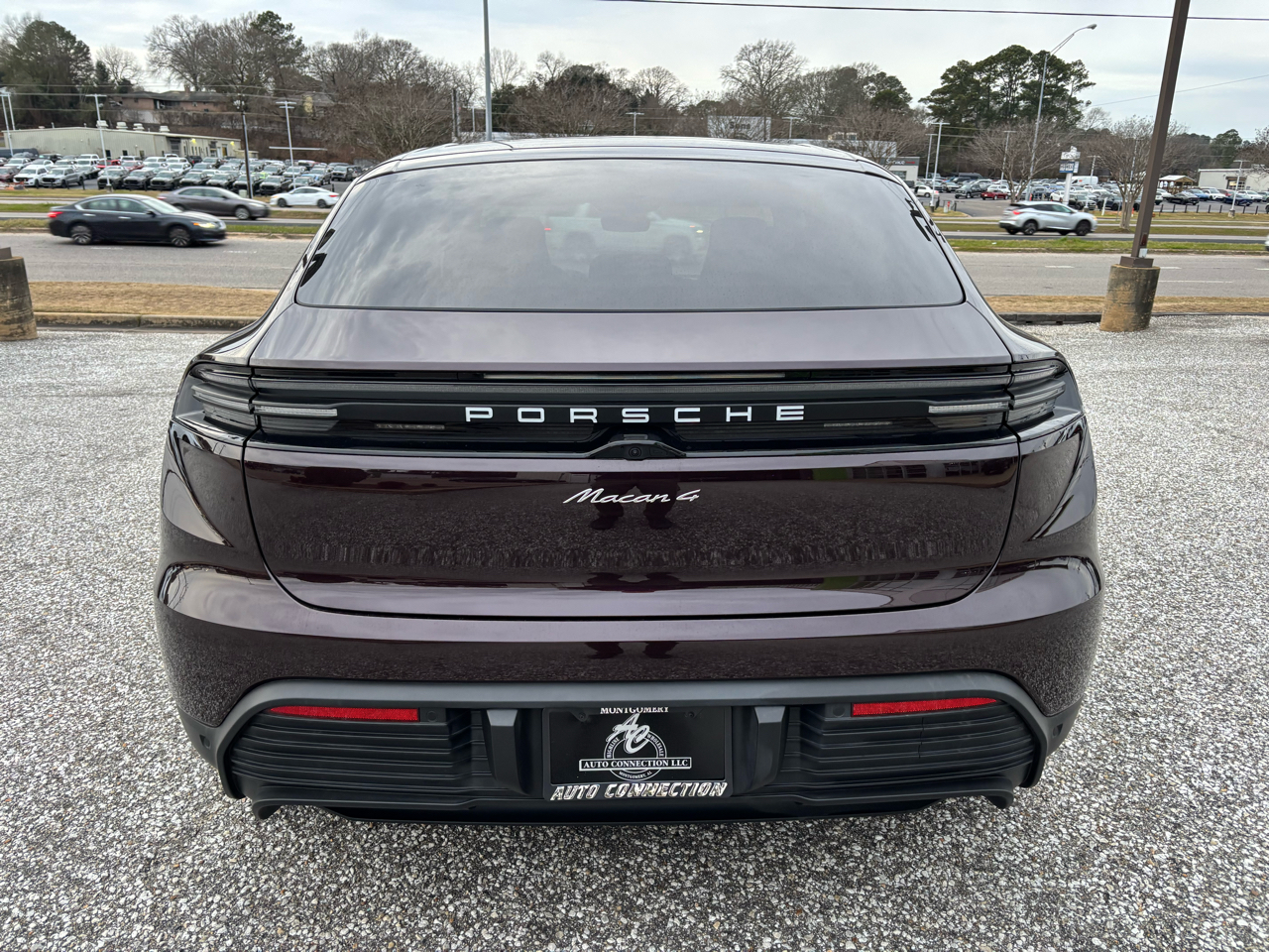 Porsche Macan Electric 4 AWD 2024