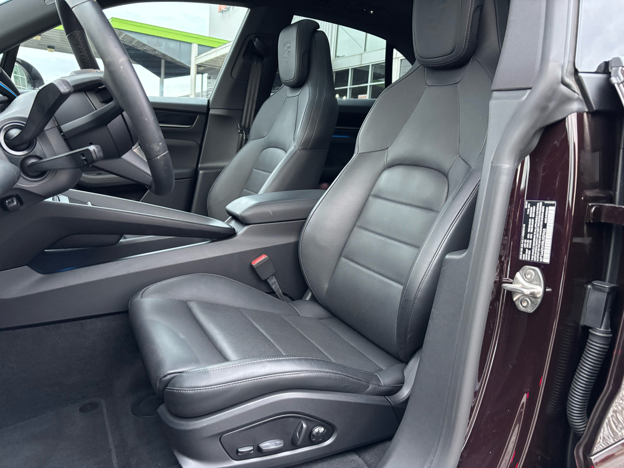 Porsche Macan Electric 4 AWD 2024