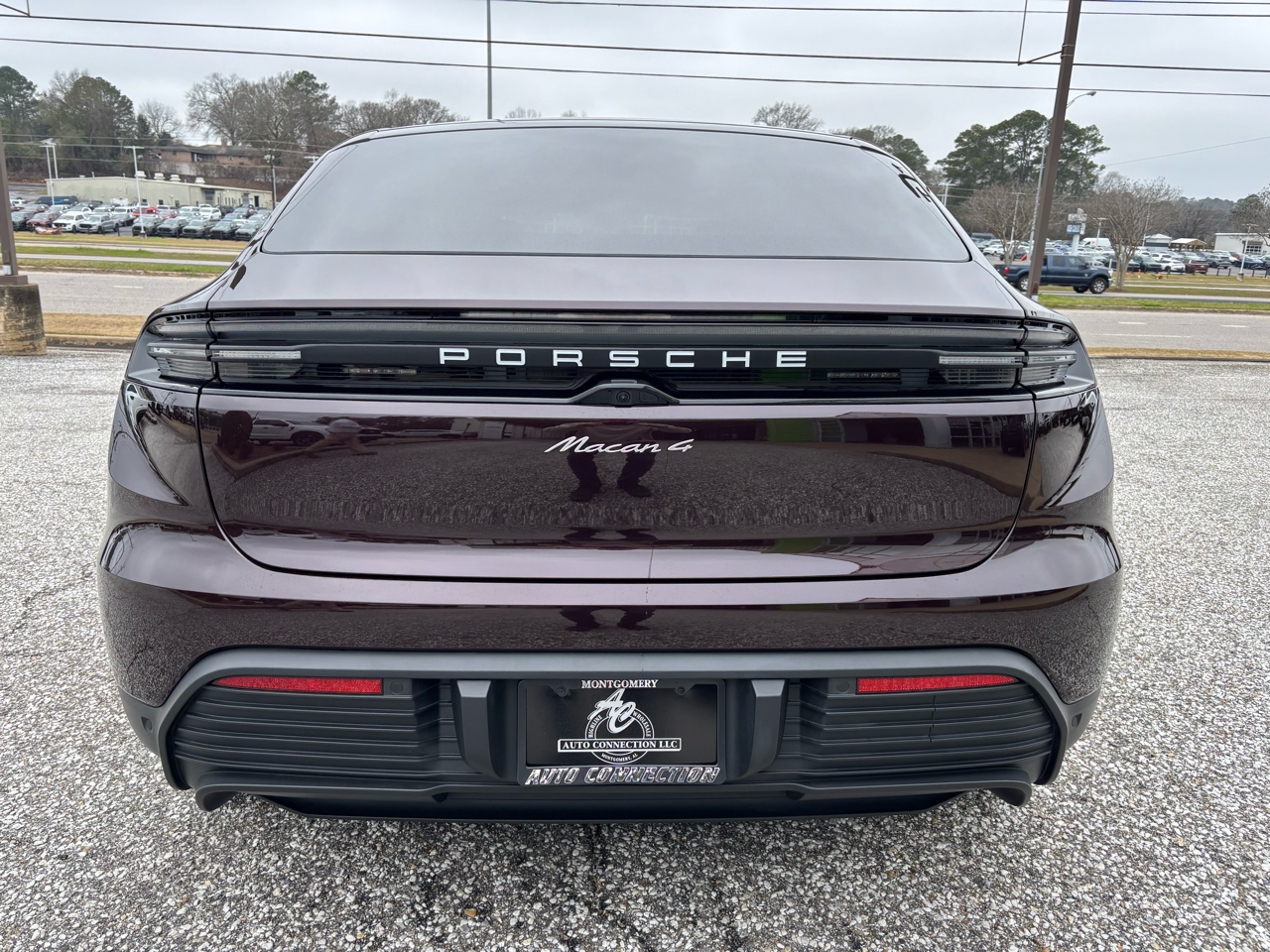 Porsche Macan Electric 4 AWD 2024