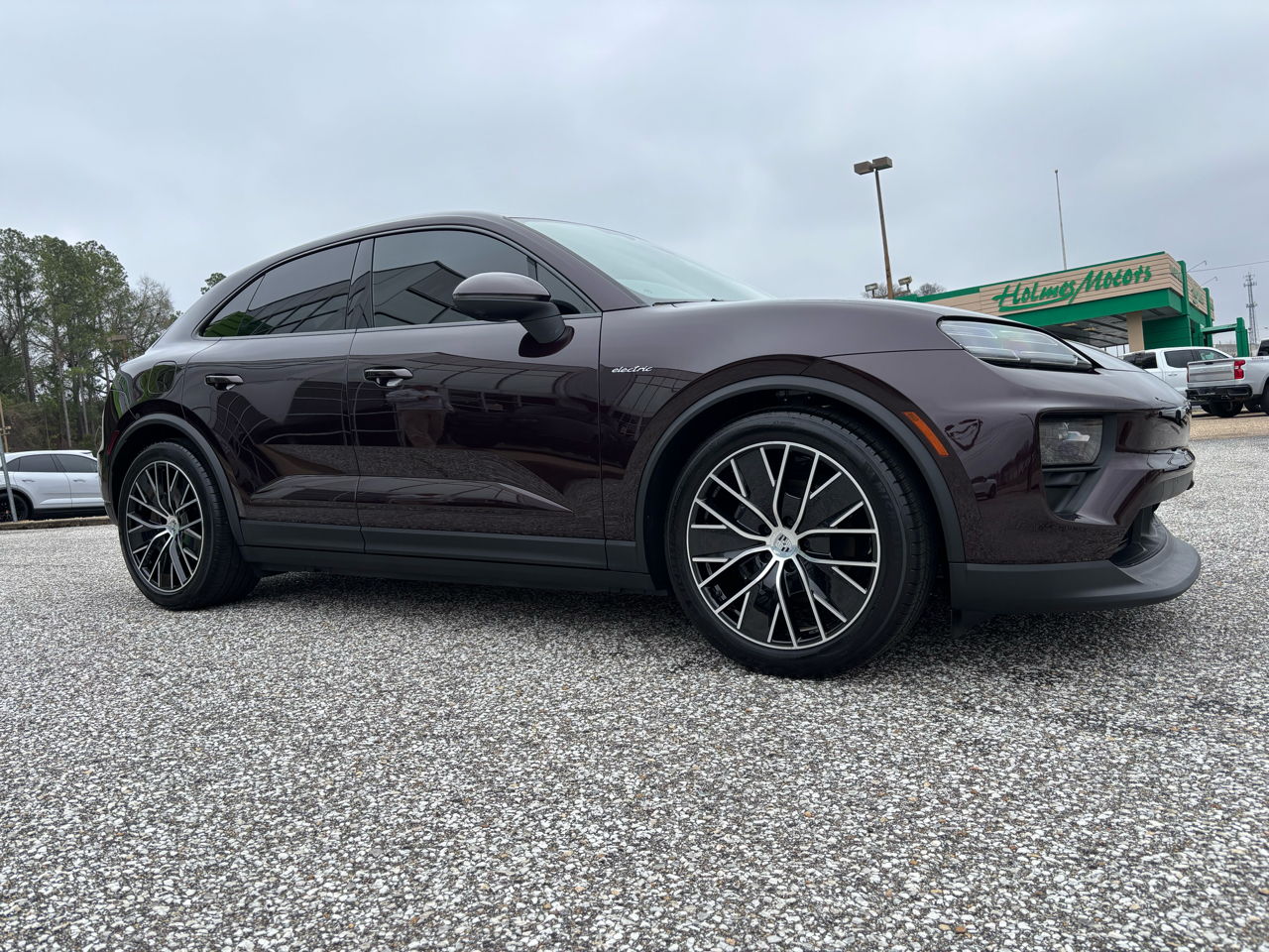 Porsche Macan Electric 4 AWD 2024