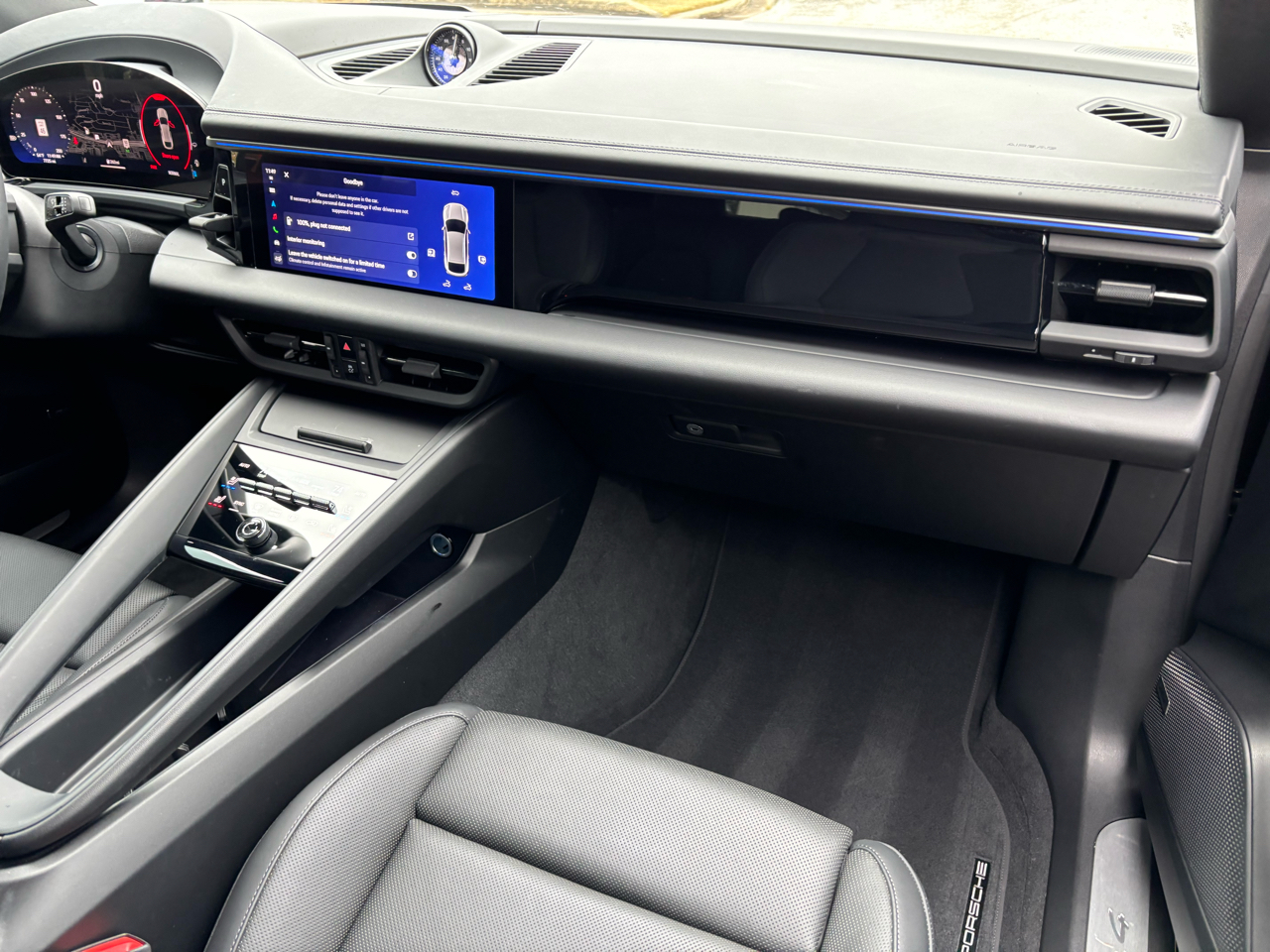 Porsche Macan Electric 4 AWD 2024