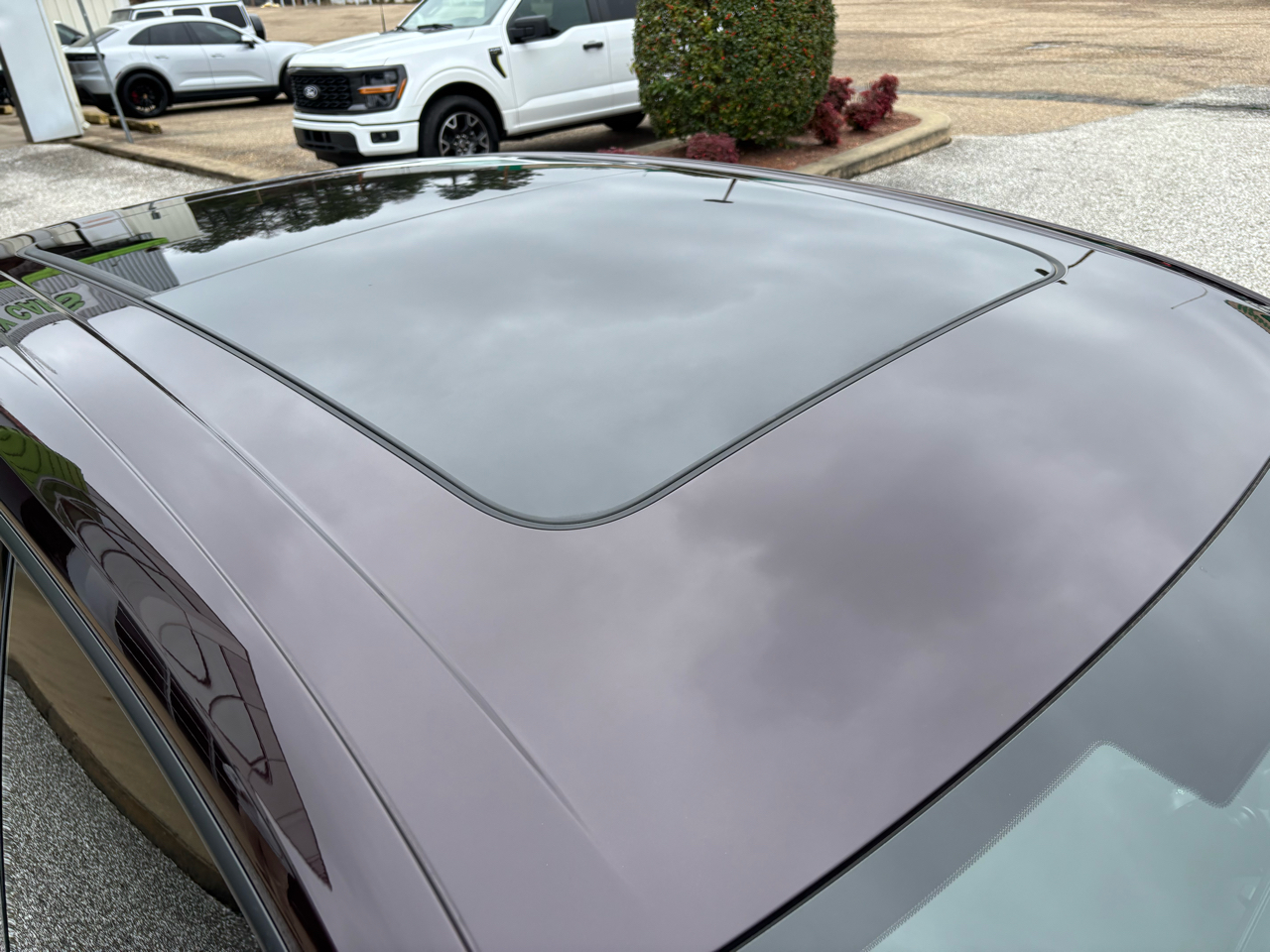 Porsche Macan Electric 4 AWD 2024