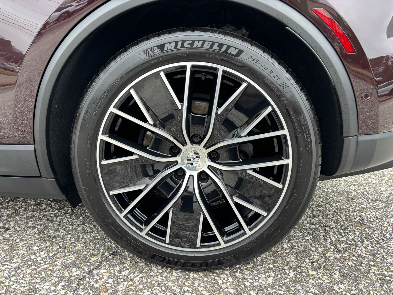 Porsche Macan Electric 4 AWD 2024