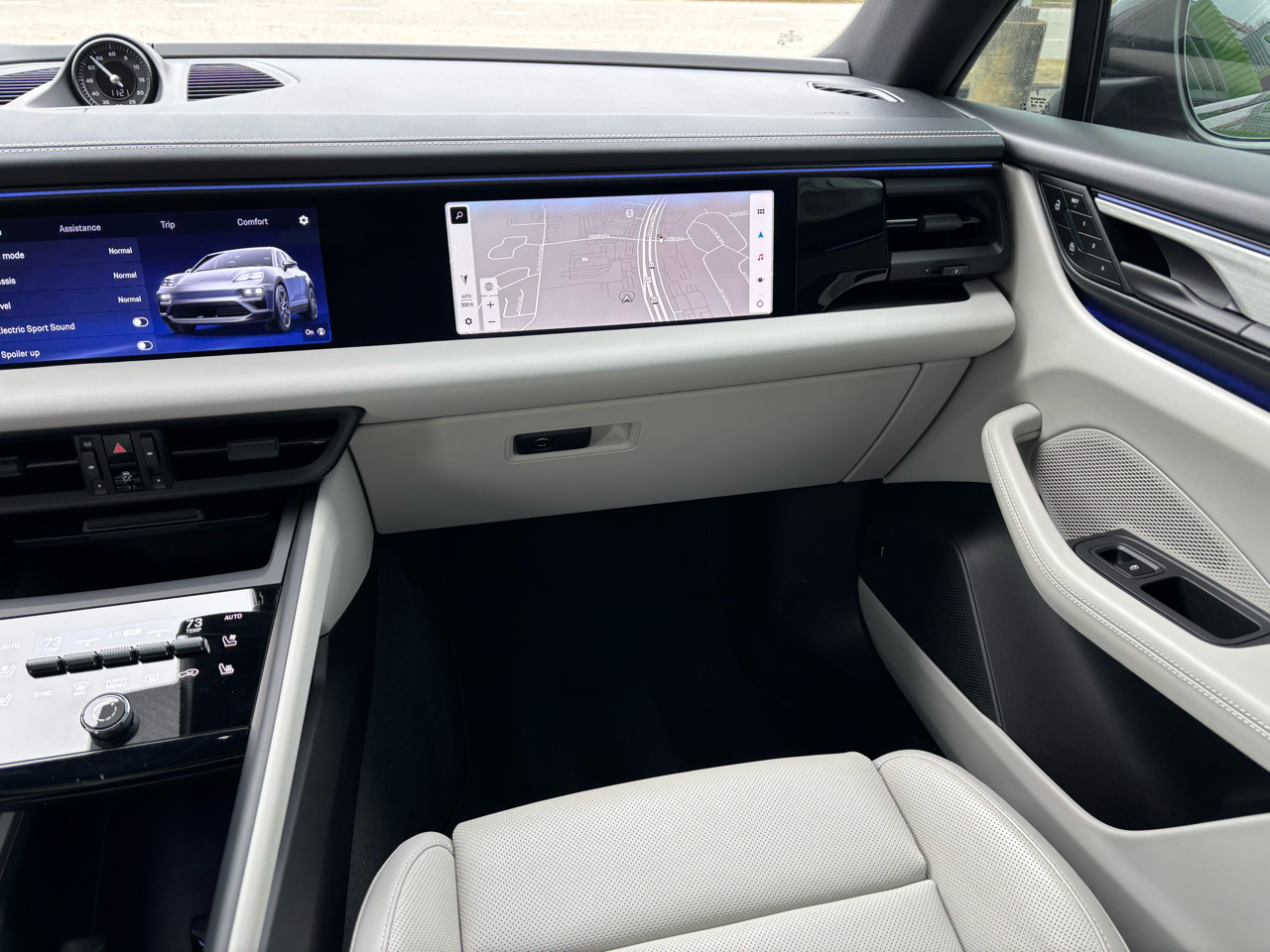 Porsche Macan Electric 4 AWD 2024