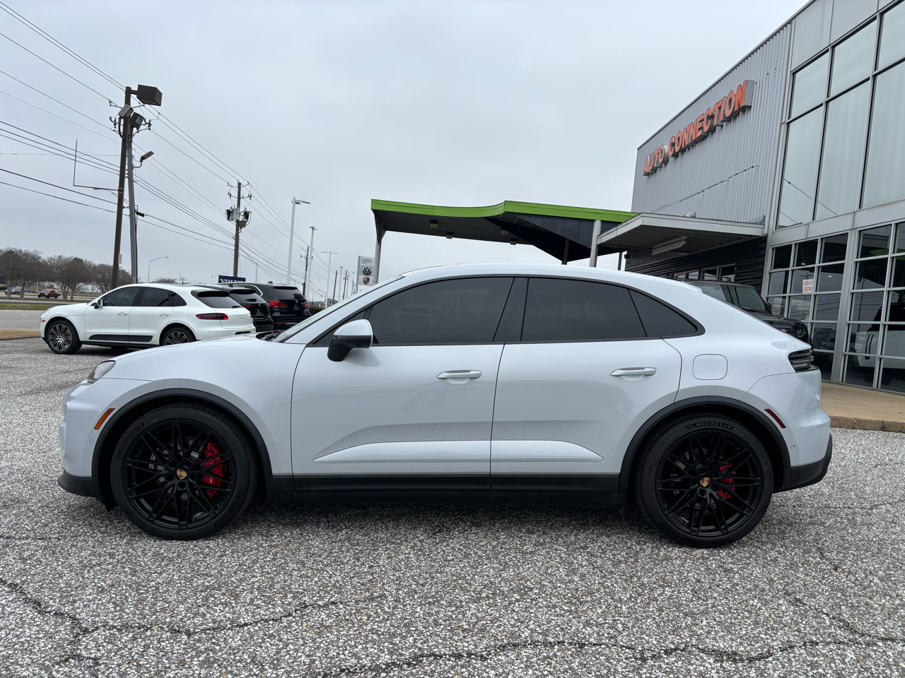 Porsche Macan Electric 4S AWD 2025