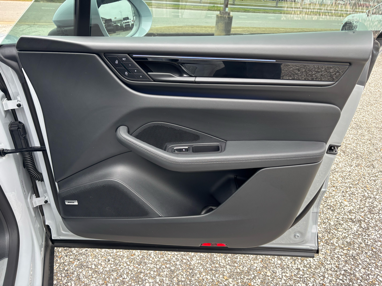 Porsche Macan Electric 4S AWD 2025