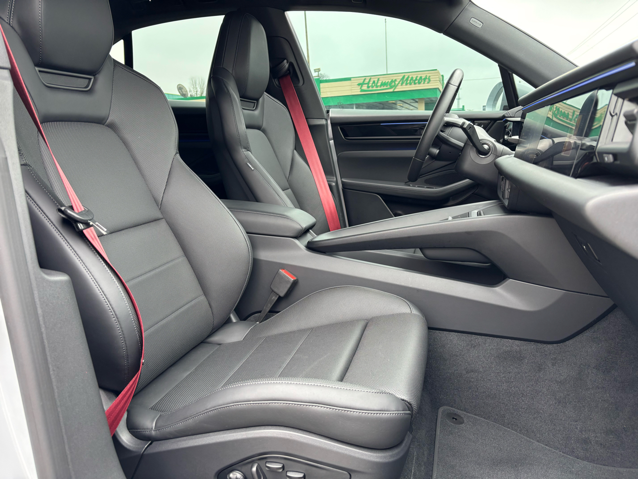 Porsche Macan Electric 4S AWD 2025