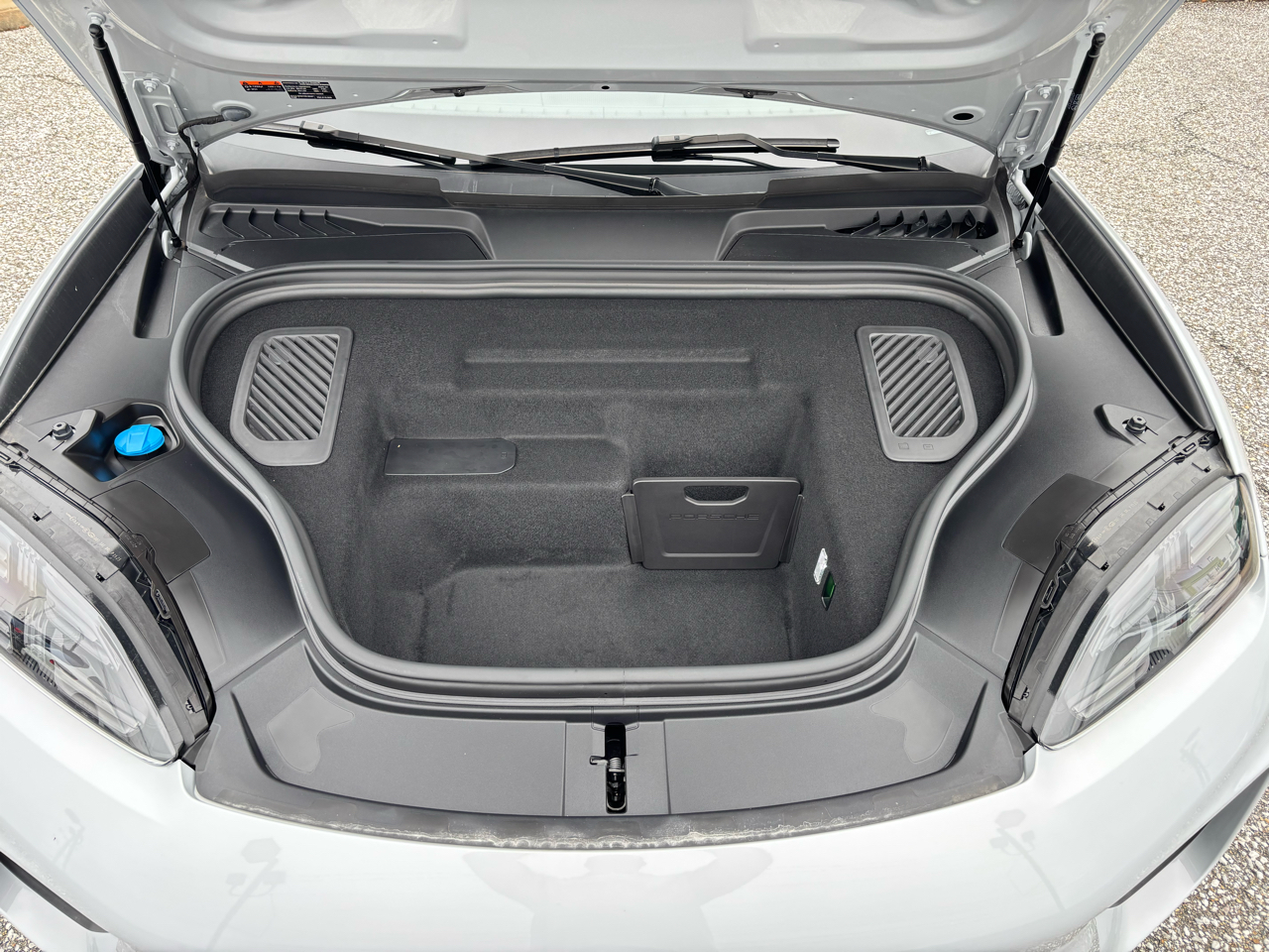 Porsche Macan Electric 4S AWD 2025