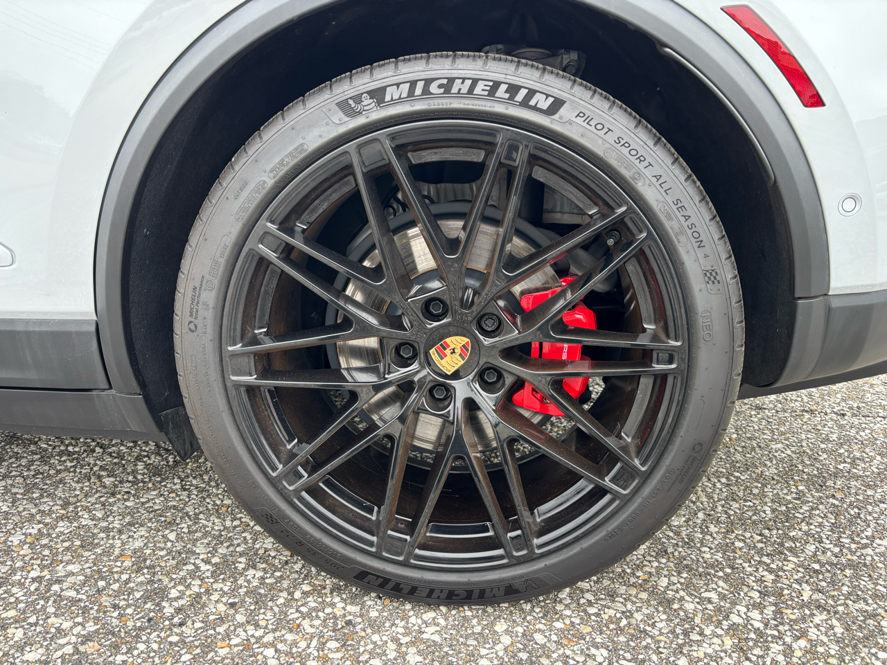 Porsche Macan Electric 4S AWD 2025