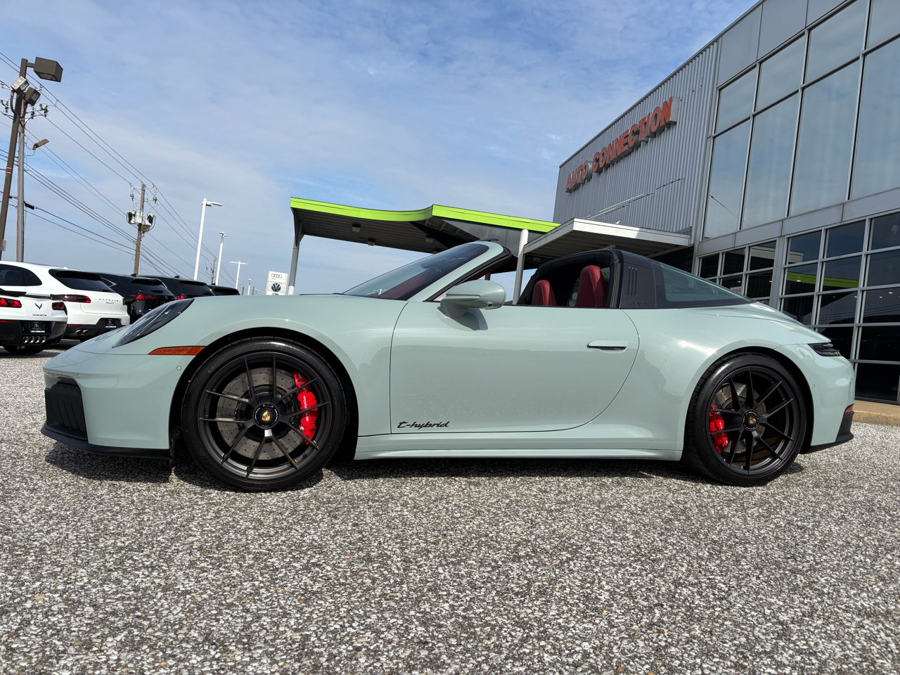 Porsche 911 Targa 4 GTS 2025