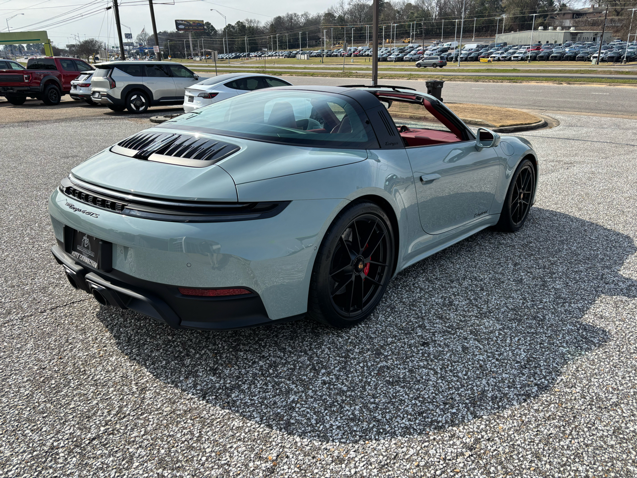 Porsche 911 Targa 4 GTS 2025