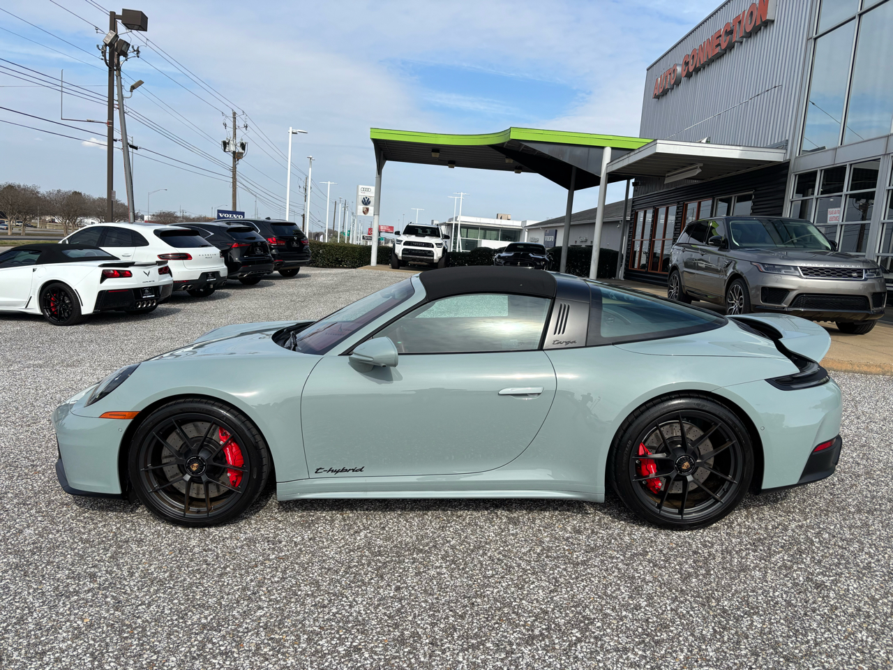 Porsche 911 Targa 4 GTS 2025