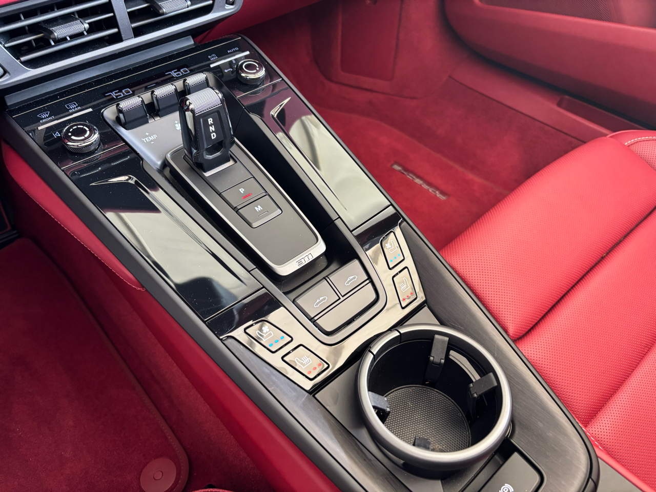 Porsche 911 Targa 4 GTS 2025