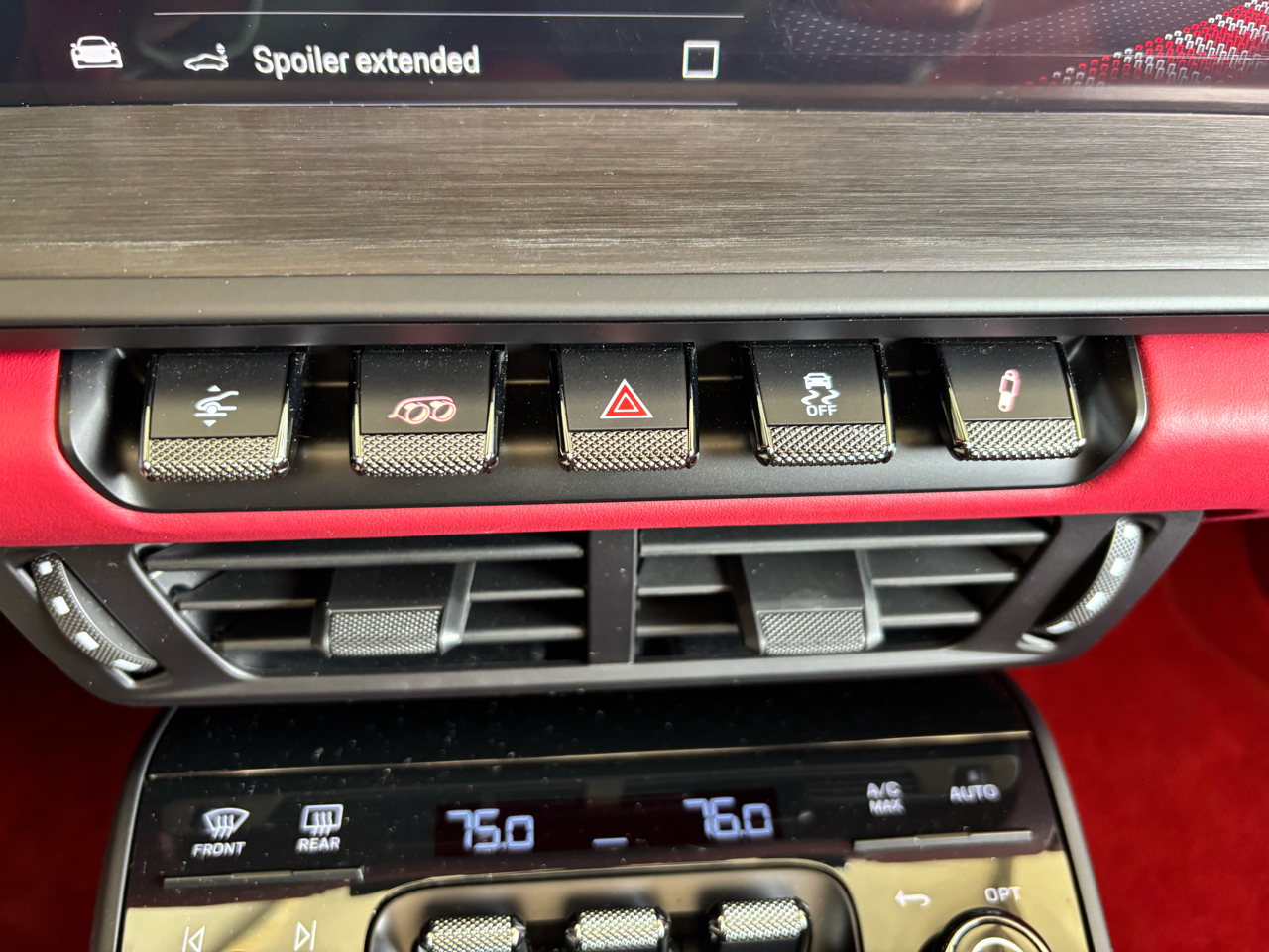 Porsche 911 Targa 4 GTS 2025