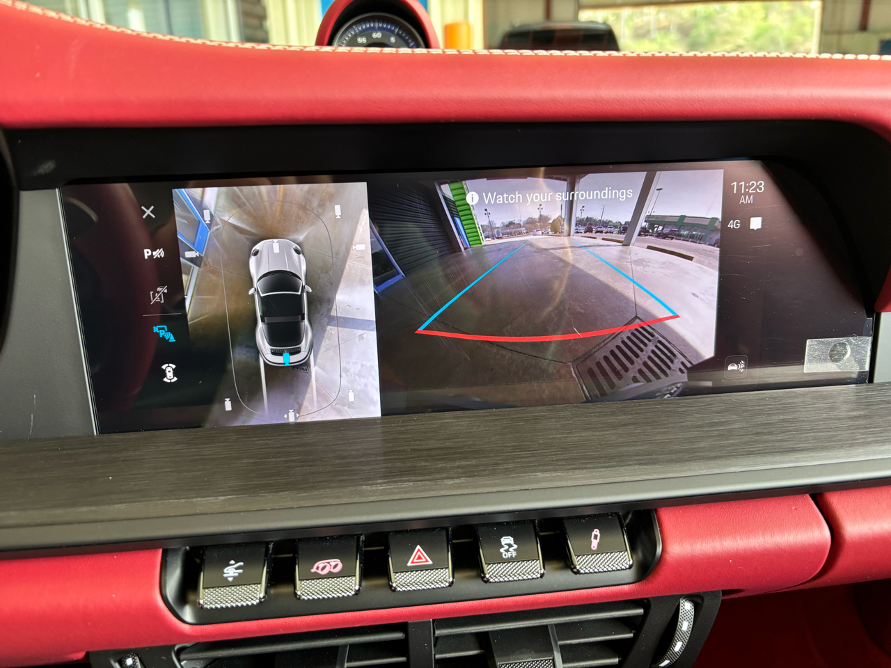 Porsche 911 Targa 4 GTS 2025