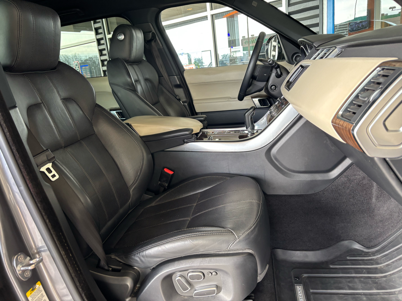 Land Rover Range Rover Sport 4WD 4dr HSE 2014