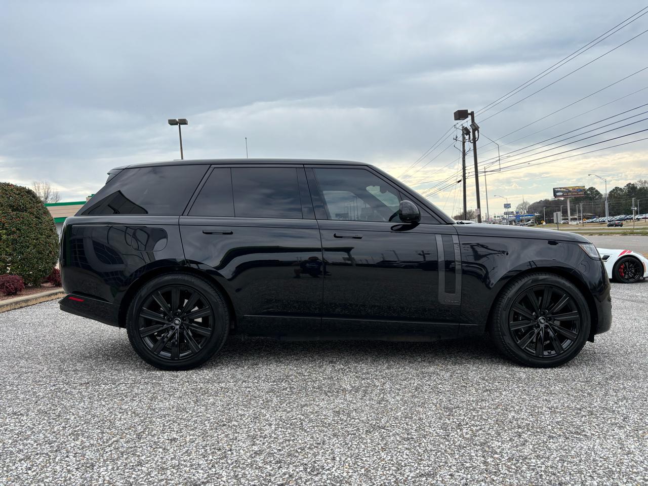 Land Rover Range Rover P550e Autobiography SWB 2024