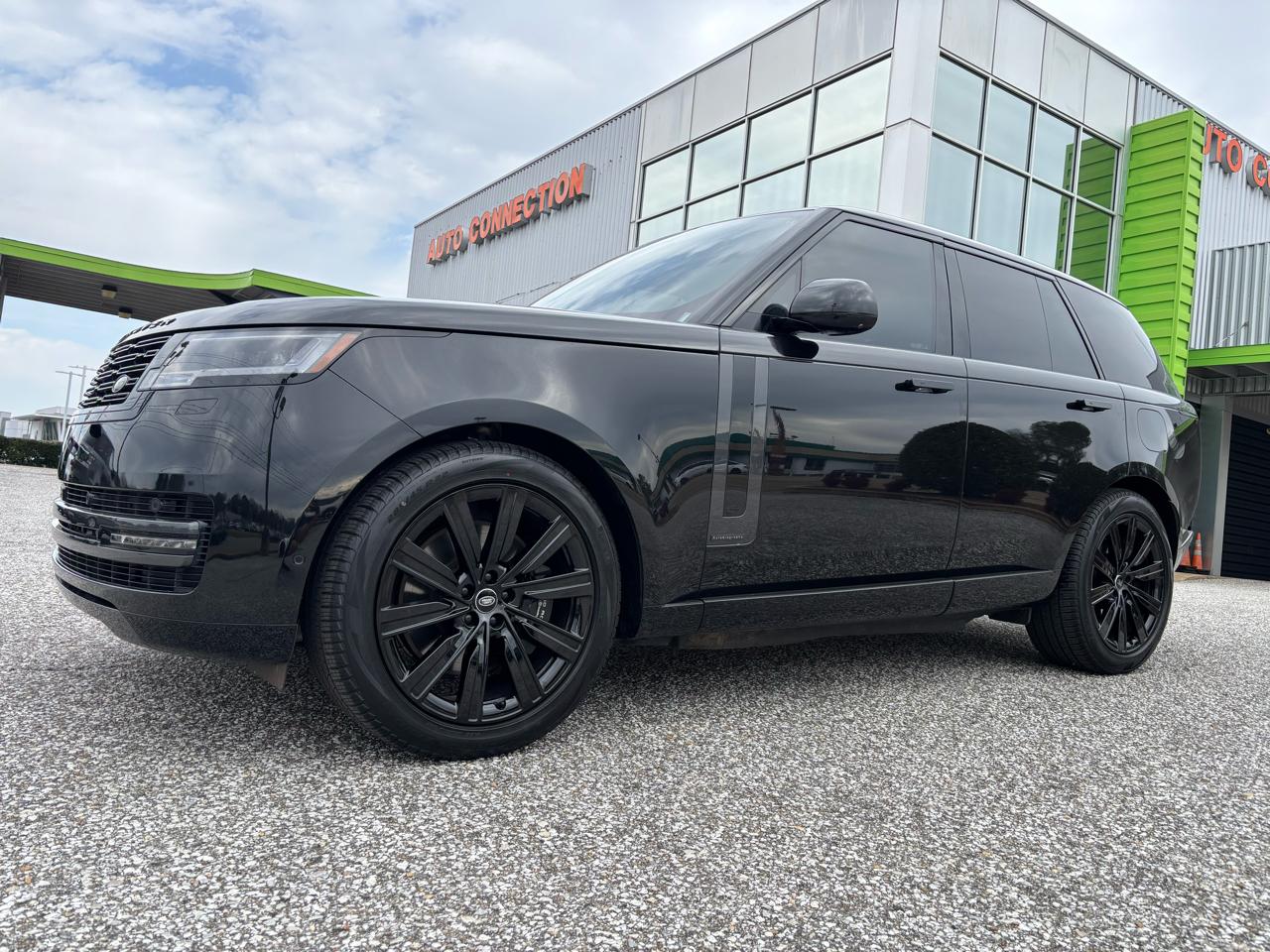 Land Rover Range Rover P550e Autobiography SWB 2024