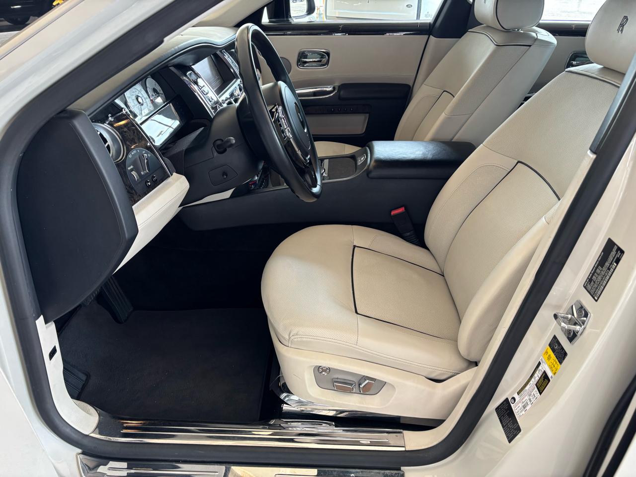 Rolls-Royce Ghost 4dr Sdn 2013