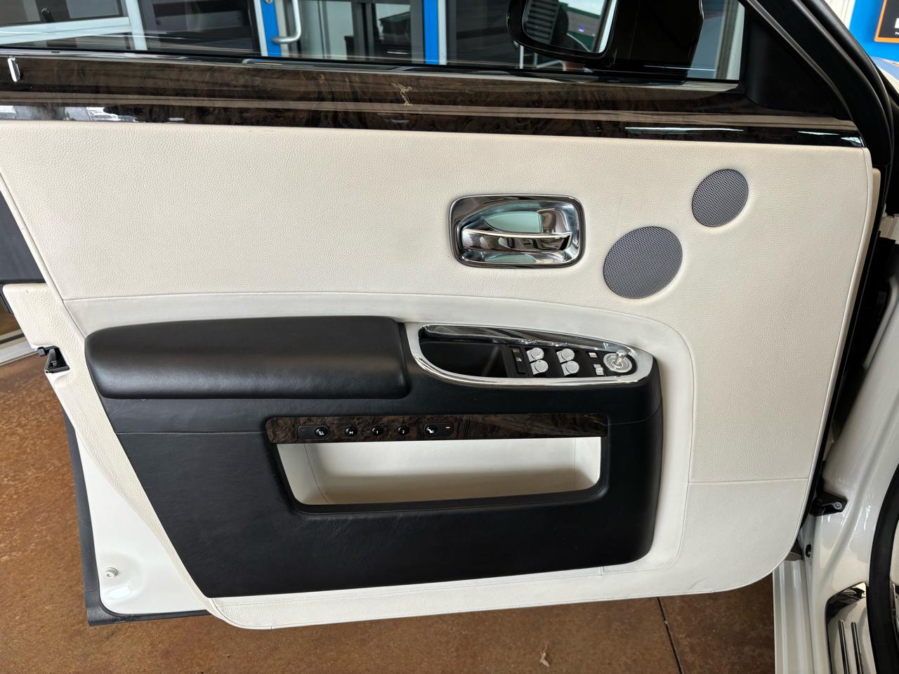 Rolls-Royce Ghost 4dr Sdn 2013