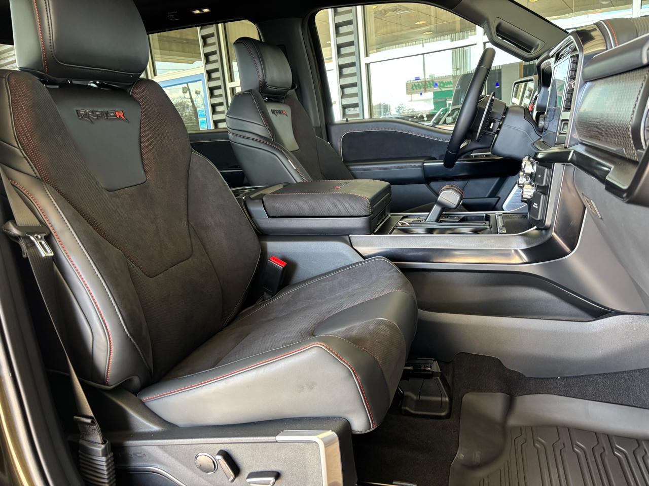 Ford F-150 Raptor 4WD SuperCrew 5.5' Box 2025