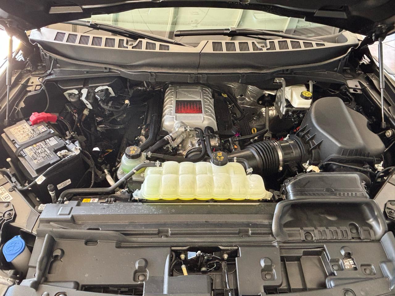 Ford F-150 Raptor 4WD SuperCrew 5.5' Box 2025