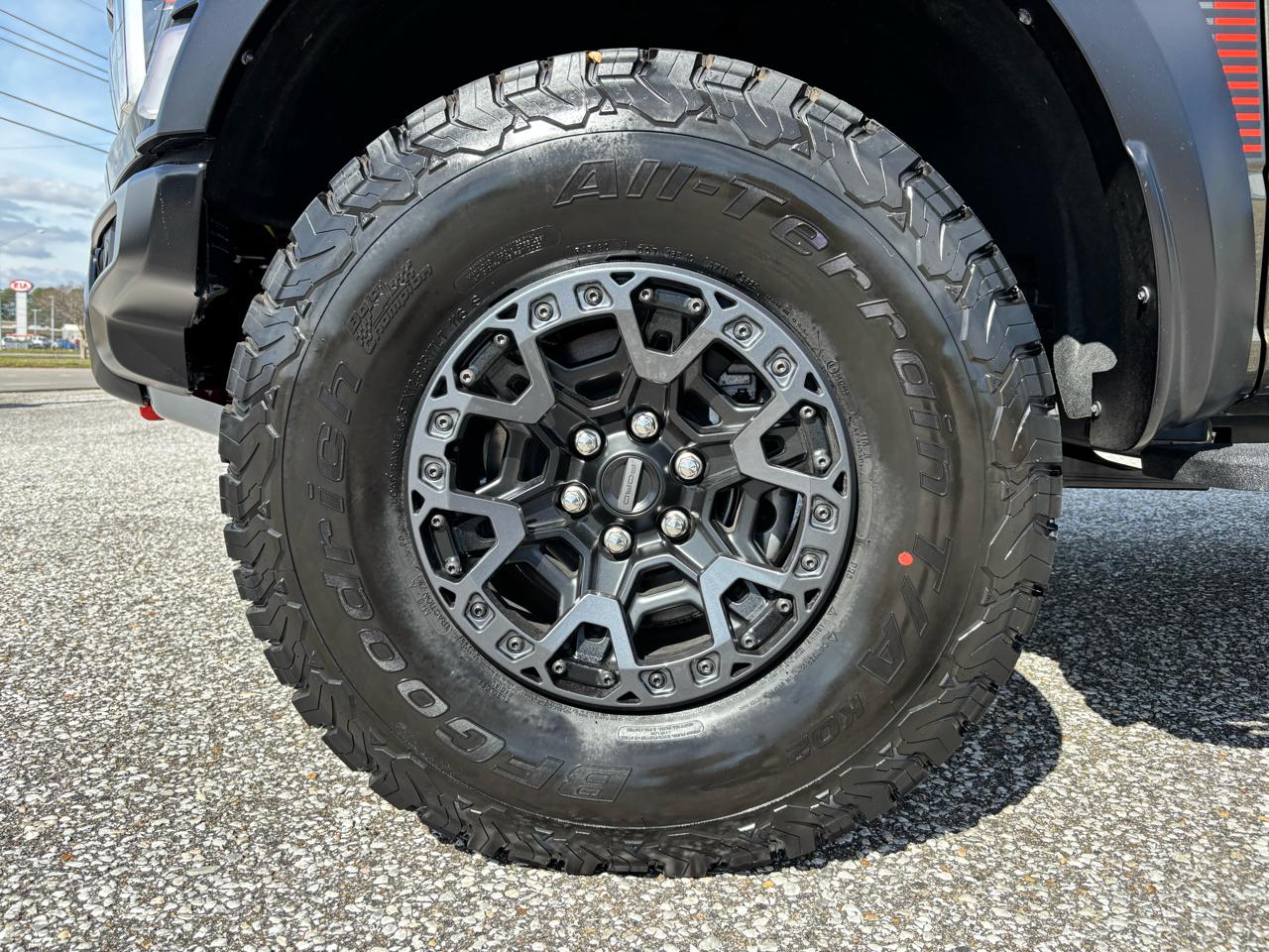 Ford F-150 Raptor 4WD SuperCrew 5.5' Box 2025