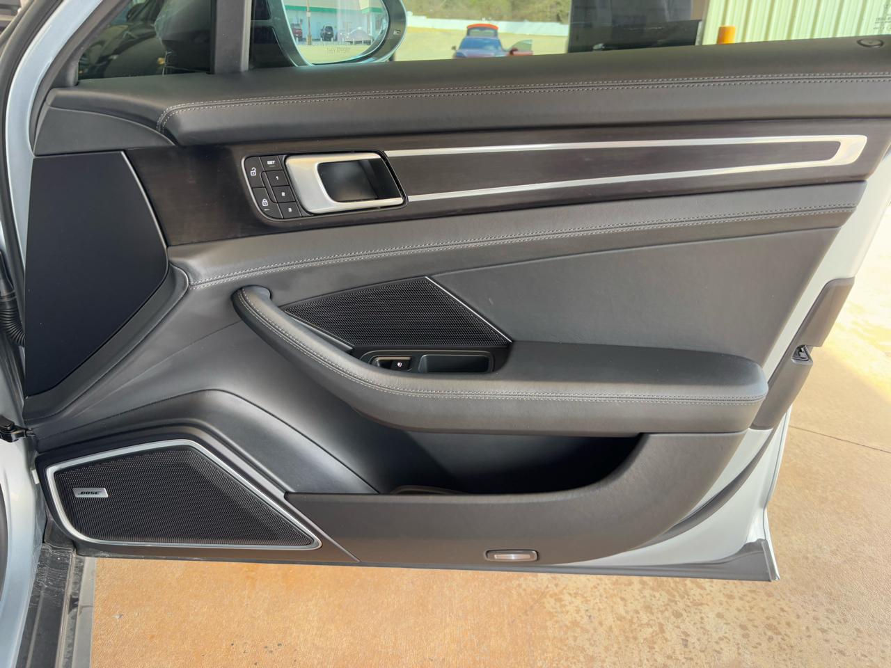 Porsche Panamera 4 E-Hybrid Platinum Edition AWD 2022