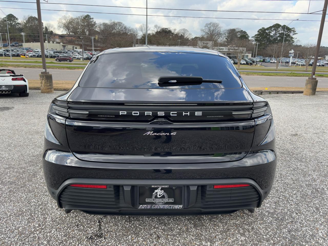 Porsche Macan Electric 4 AWD 2024