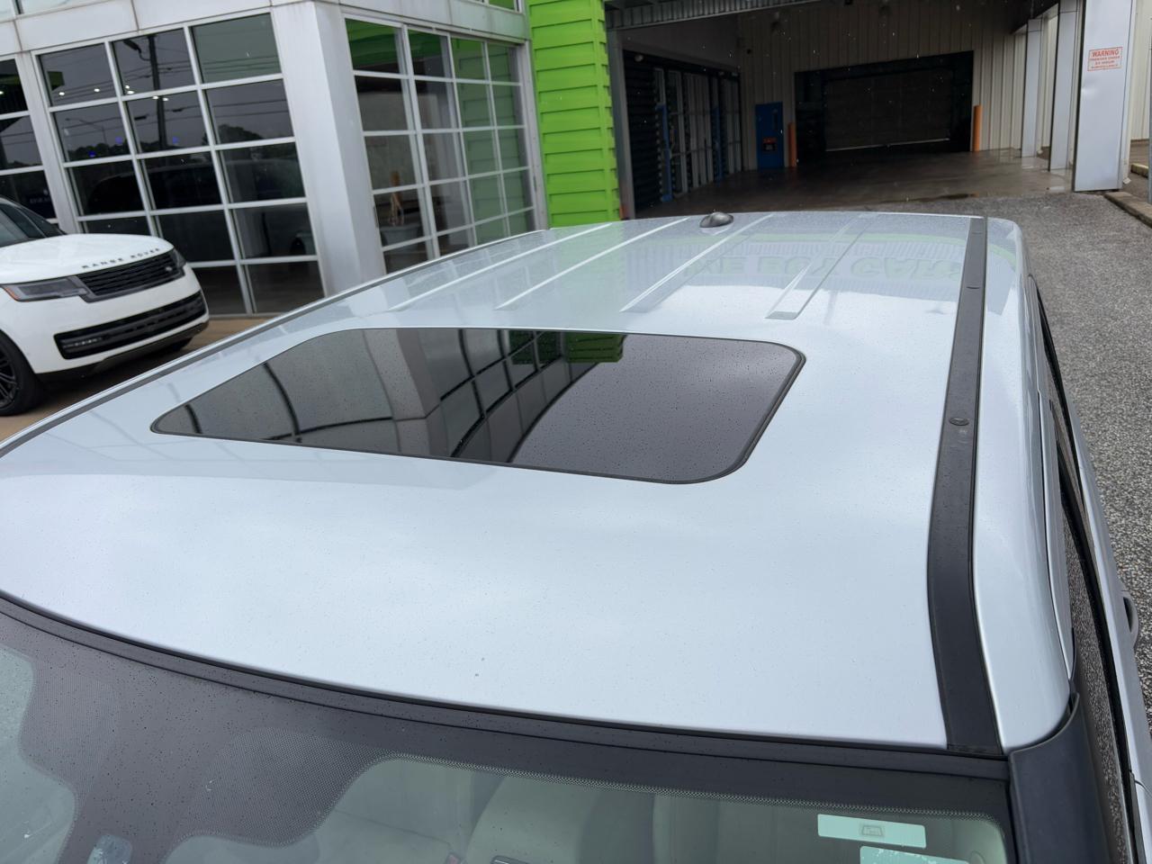 Land Rover Range Rover Sport 4WD 4dr HSE LUX 2010