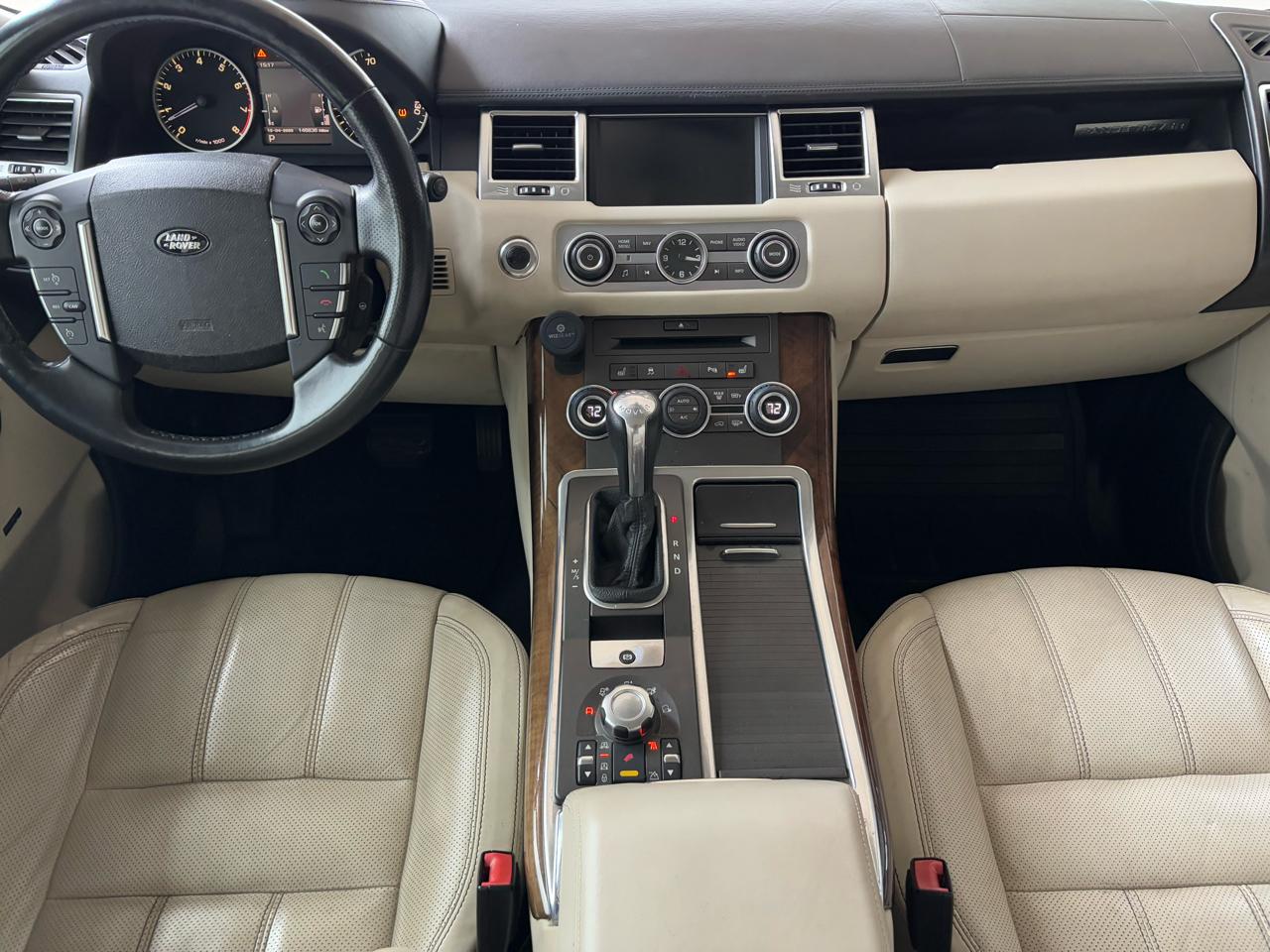 Land Rover Range Rover Sport 4WD 4dr HSE LUX 2010