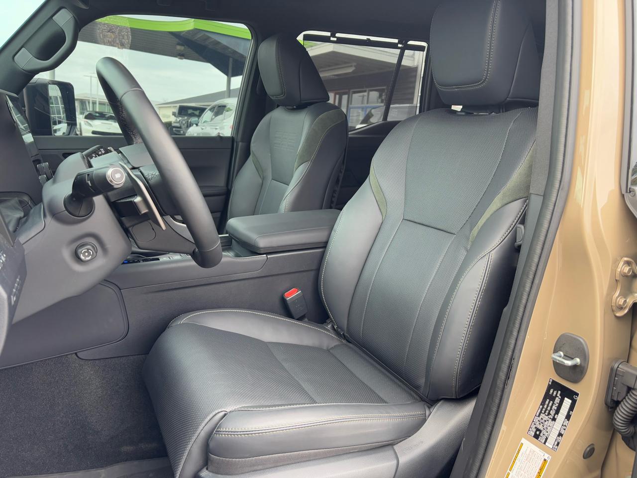 Lexus GX GX 550 Overtrail+ 4WD 2025