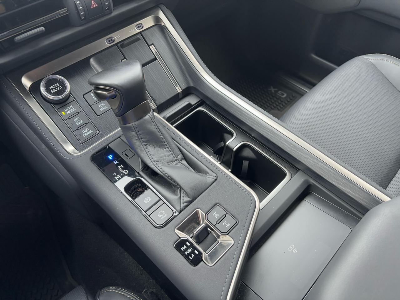 Lexus GX GX 550 Overtrail+ 4WD 2025