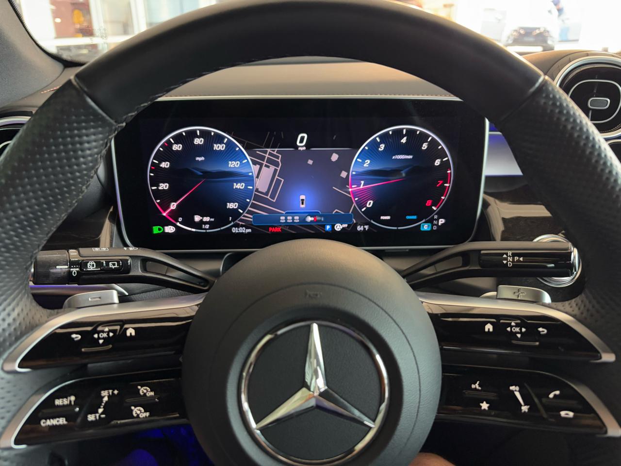 Mercedes-Benz GLC GLC 300 4MATIC SUV 2025