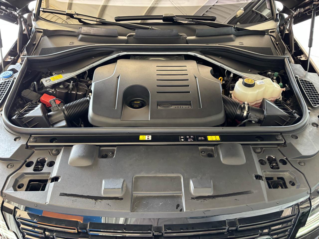 Land Rover Range Rover Sport P400 SE Dynamic 2023