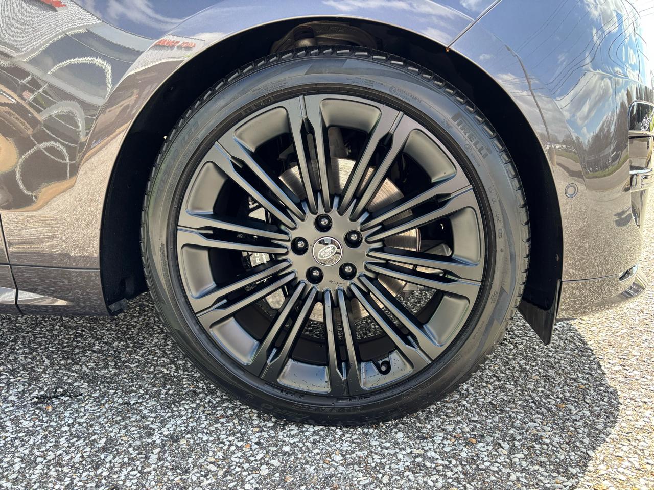 Land Rover Range Rover Sport P400 SE Dynamic 2023