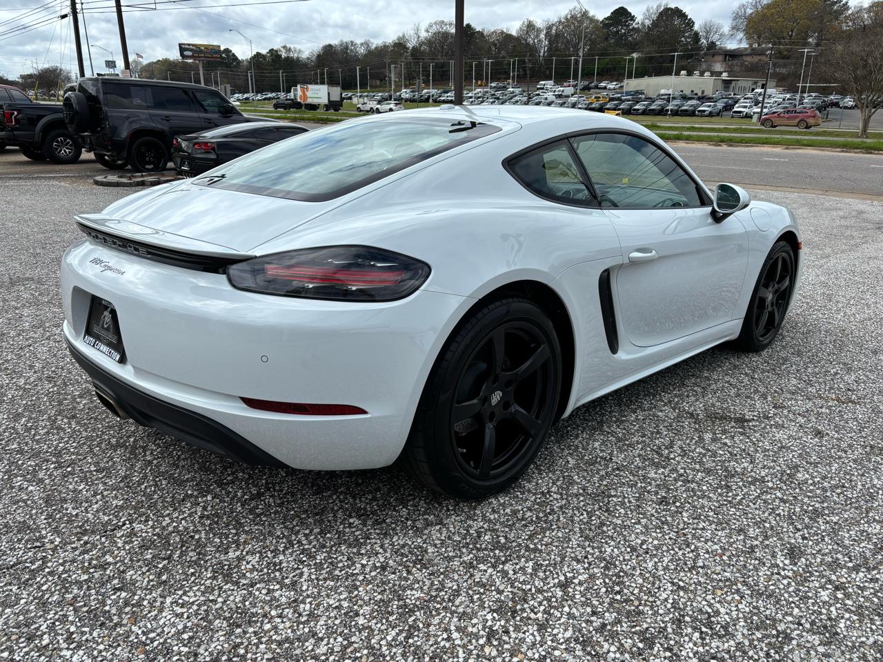 Porsche 718 Cayman Coupe 2019