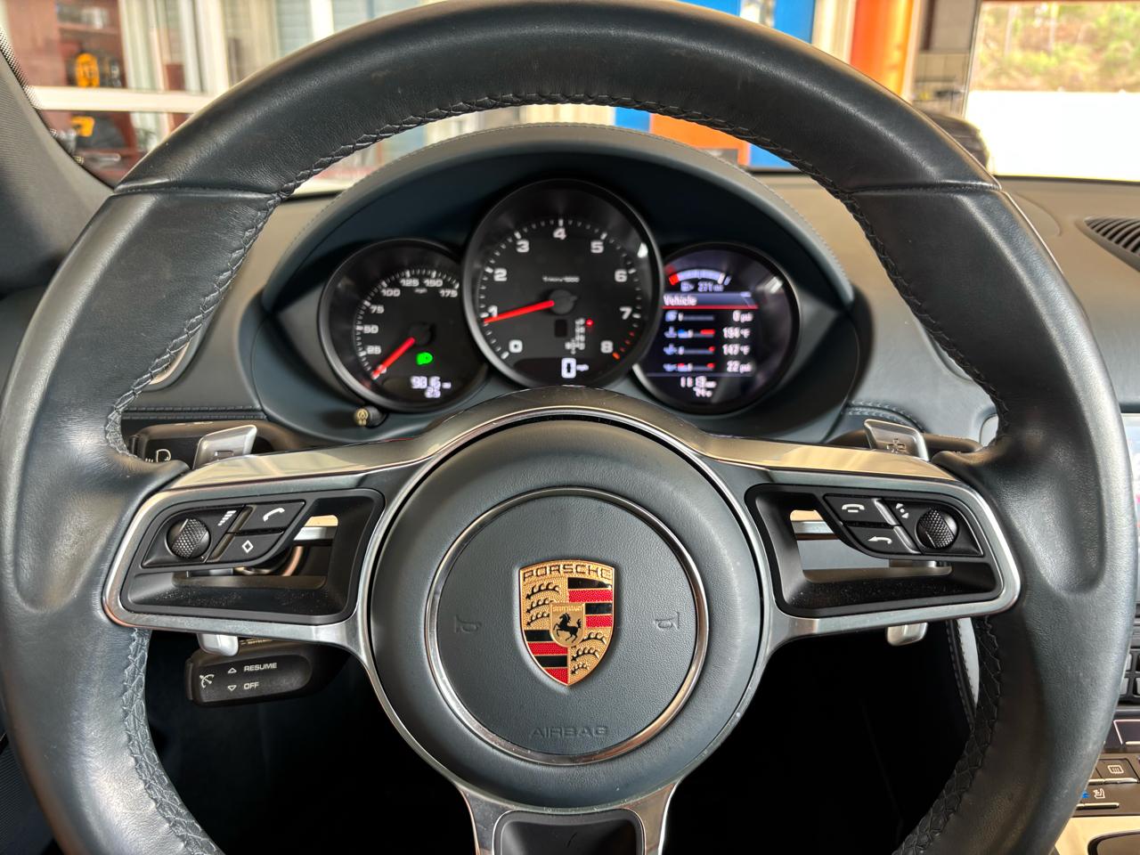 Porsche 718 Cayman Coupe 2019