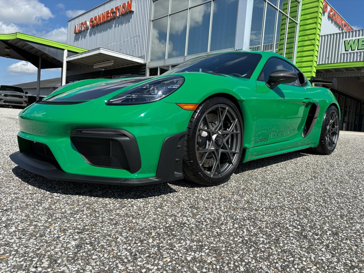 Porsche 718 Cayman GT4 RS Coupe 2025