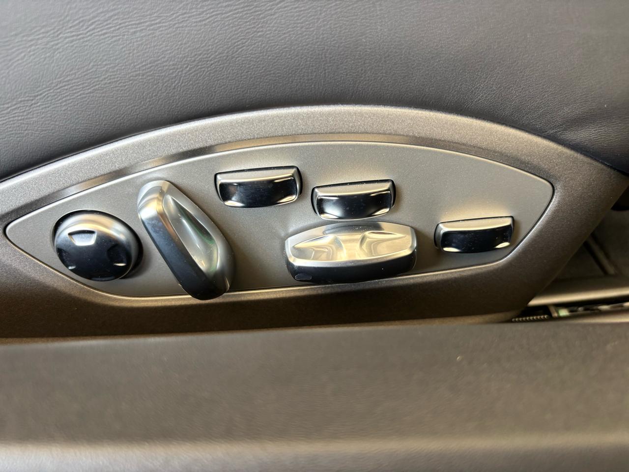 Porsche 718 Cayman GT4 RS Coupe 2025