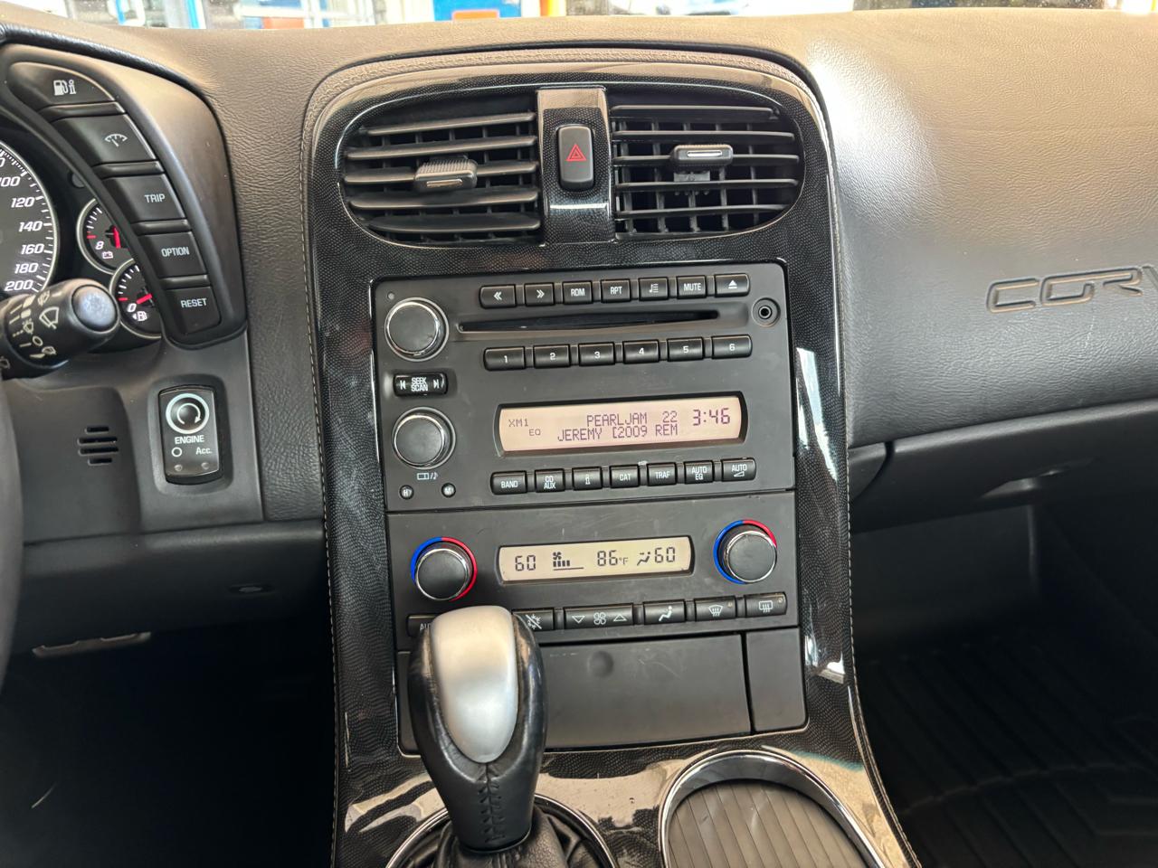 Chevrolet Corvette 2dr Cpe Z16 Grand Sport w/1LT 2011