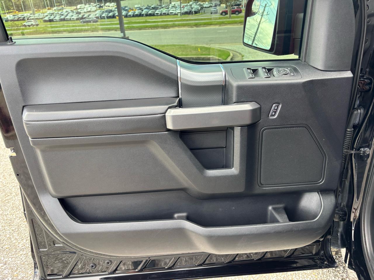 Ford F-150 XLT 4WD SuperCrew 5.5' Box 2017