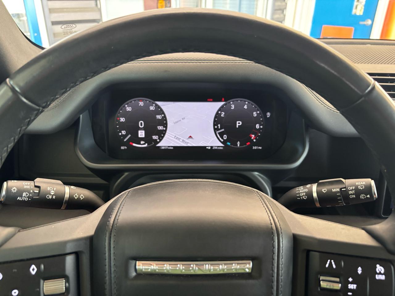 Land Rover Defender 110 X-Dynamic SE AWD 2023