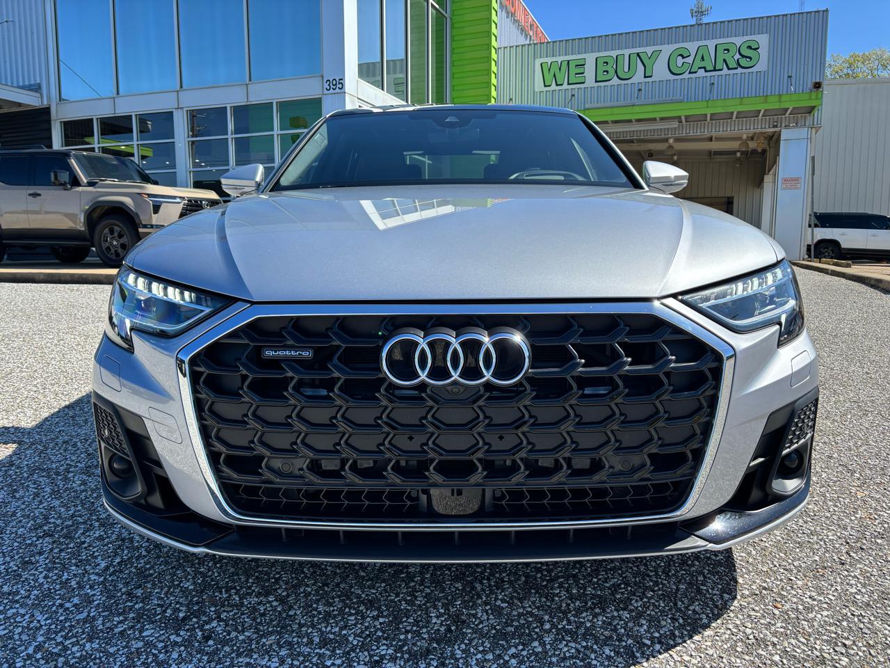 Audi A8 L 55 TFSI quattro 2023