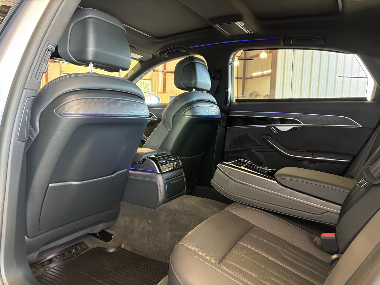 Audi A8 L 55 TFSI quattro 2023