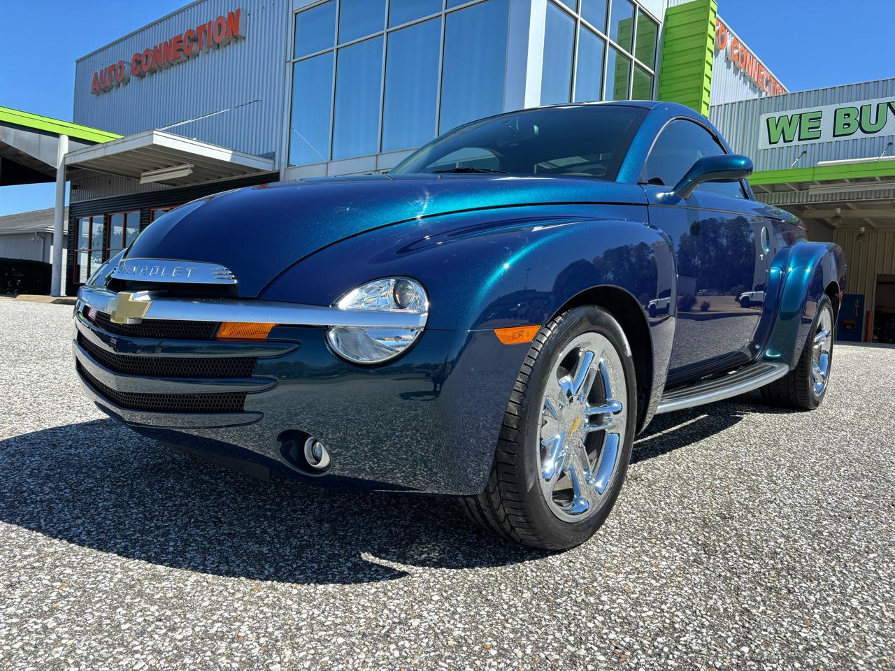 Chevrolet SSR Reg Cab 116.0" WB LS 2005