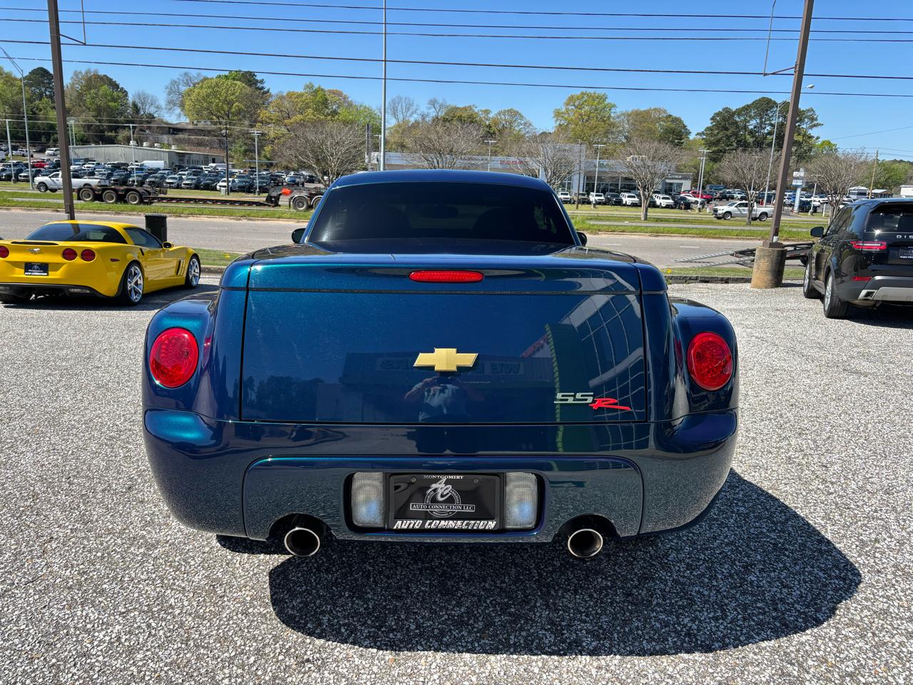 Chevrolet SSR Reg Cab 116.0" WB LS 2005