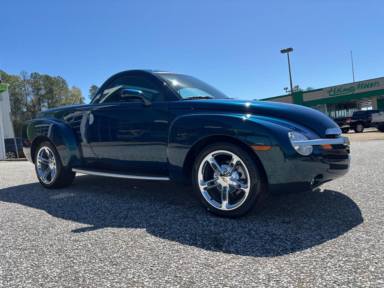 Chevrolet SSR Reg Cab 116.0" WB LS 2005